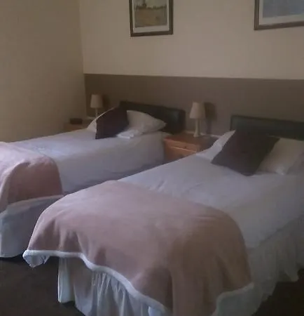 Alister 3* Saint Helier Jersey