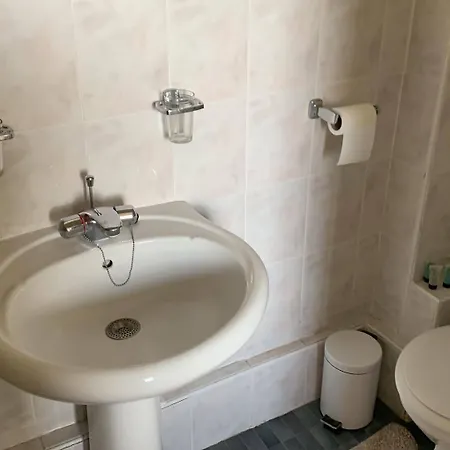 ホテル Alister 3*